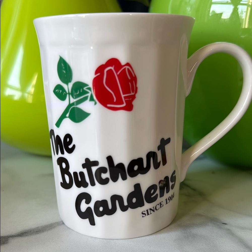 Victoria BC butchart gardens White Mug with Red Rose Design